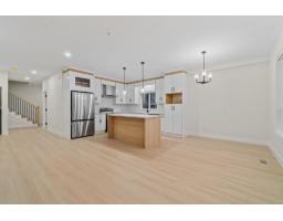 32522 Higginbottom Court, Mission, BC V2V2T7 Photo 6