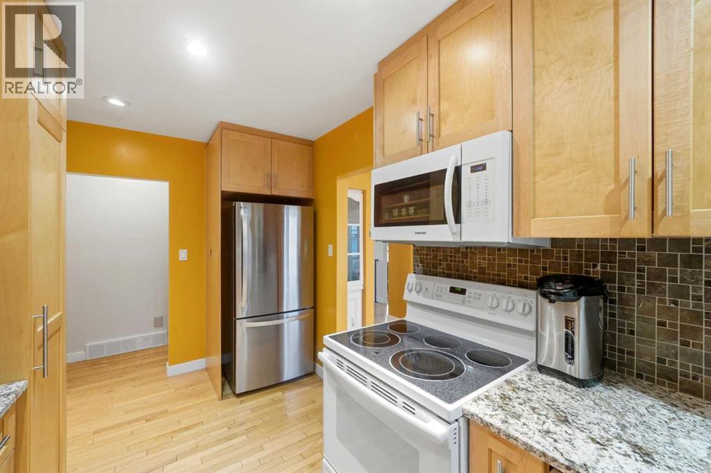 803 Millar Road NE - 22