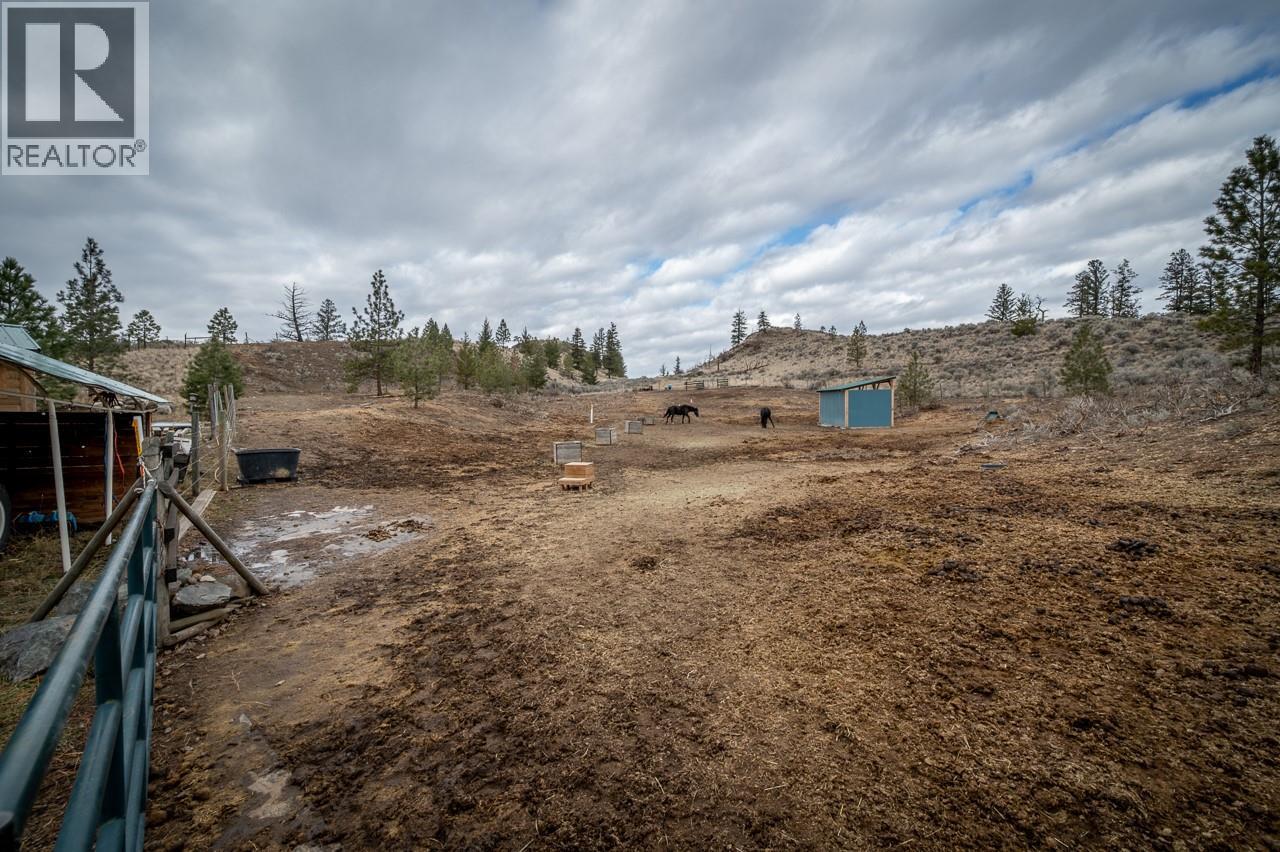 5173 Trans Canada Highway - 19