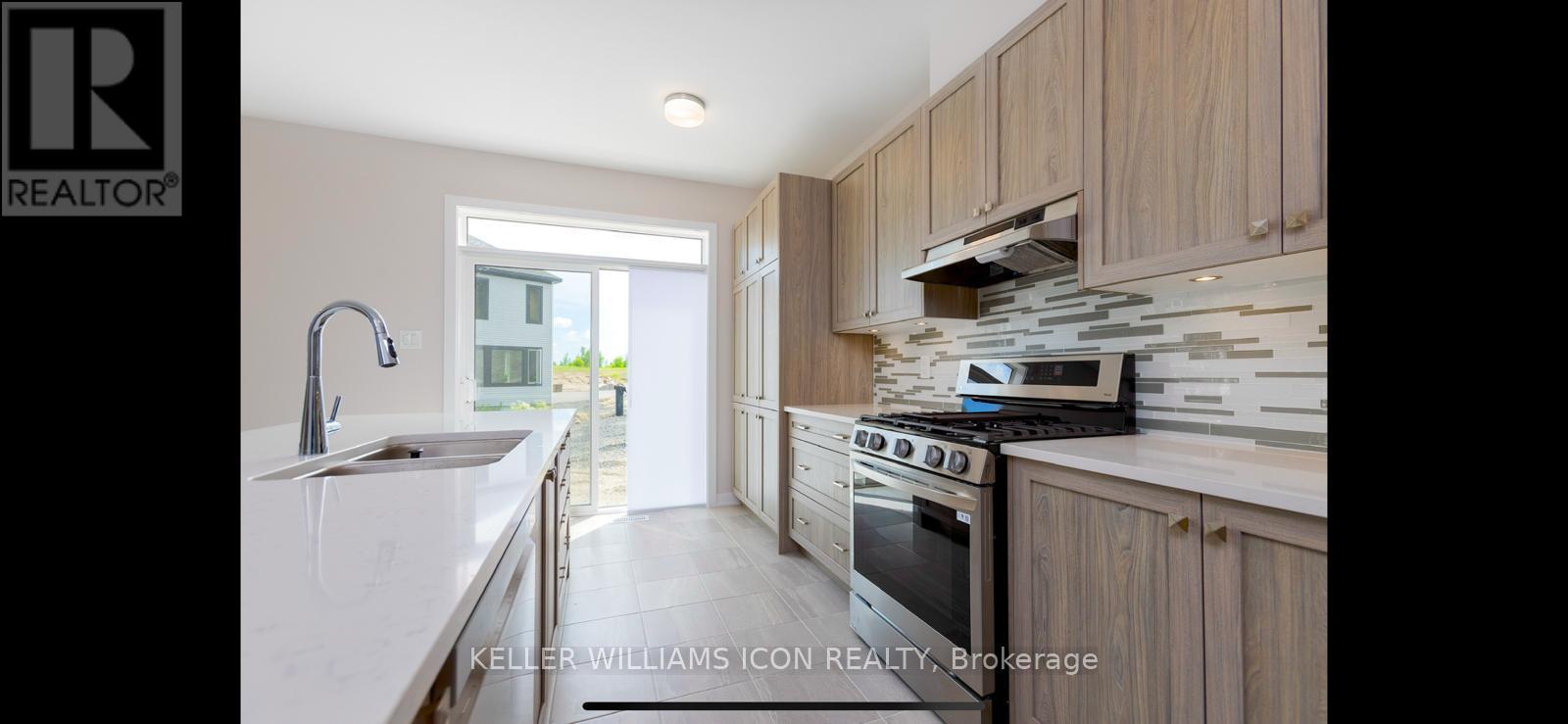 436 APPALACHIAN CIRCLE - 12