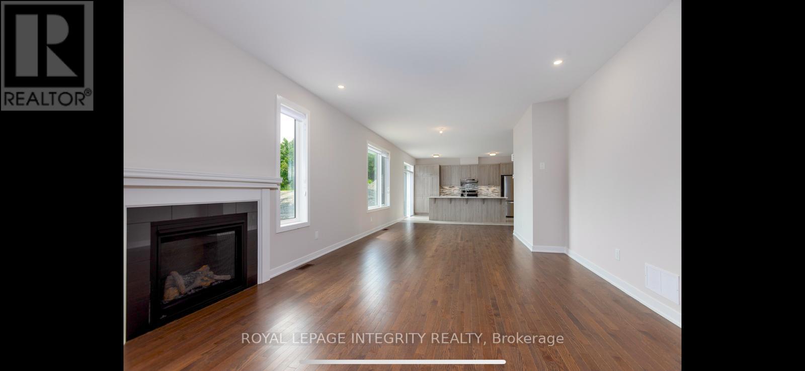 436 APPALACHIAN CIRCLE - 14