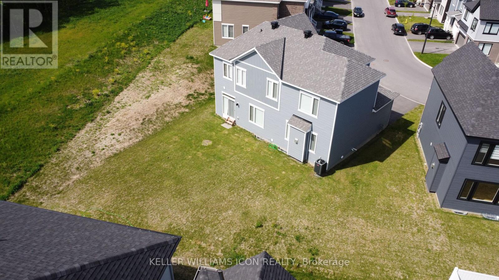 436 APPALACHIAN CIRCLE - 36