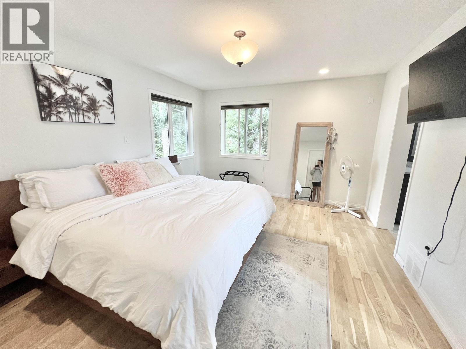 2240 CATT POINT ROAD - 19