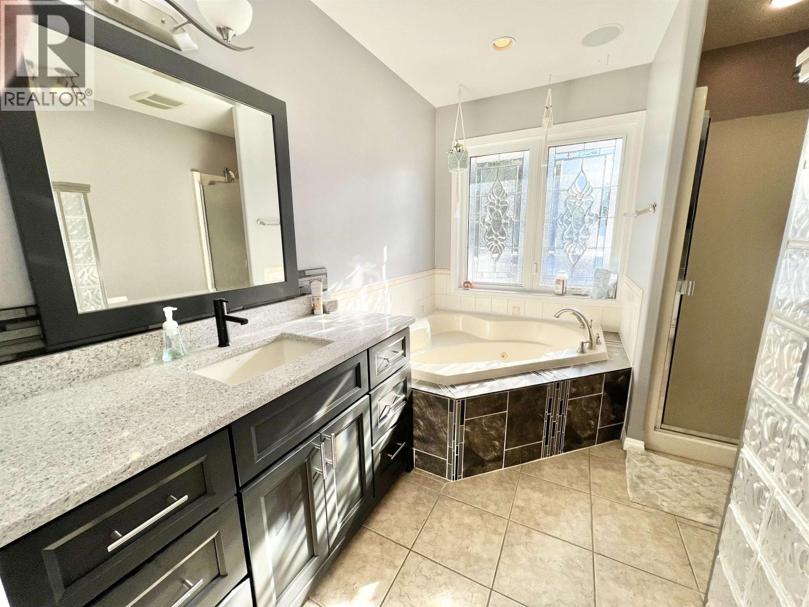2240 CATT POINT ROAD - 25