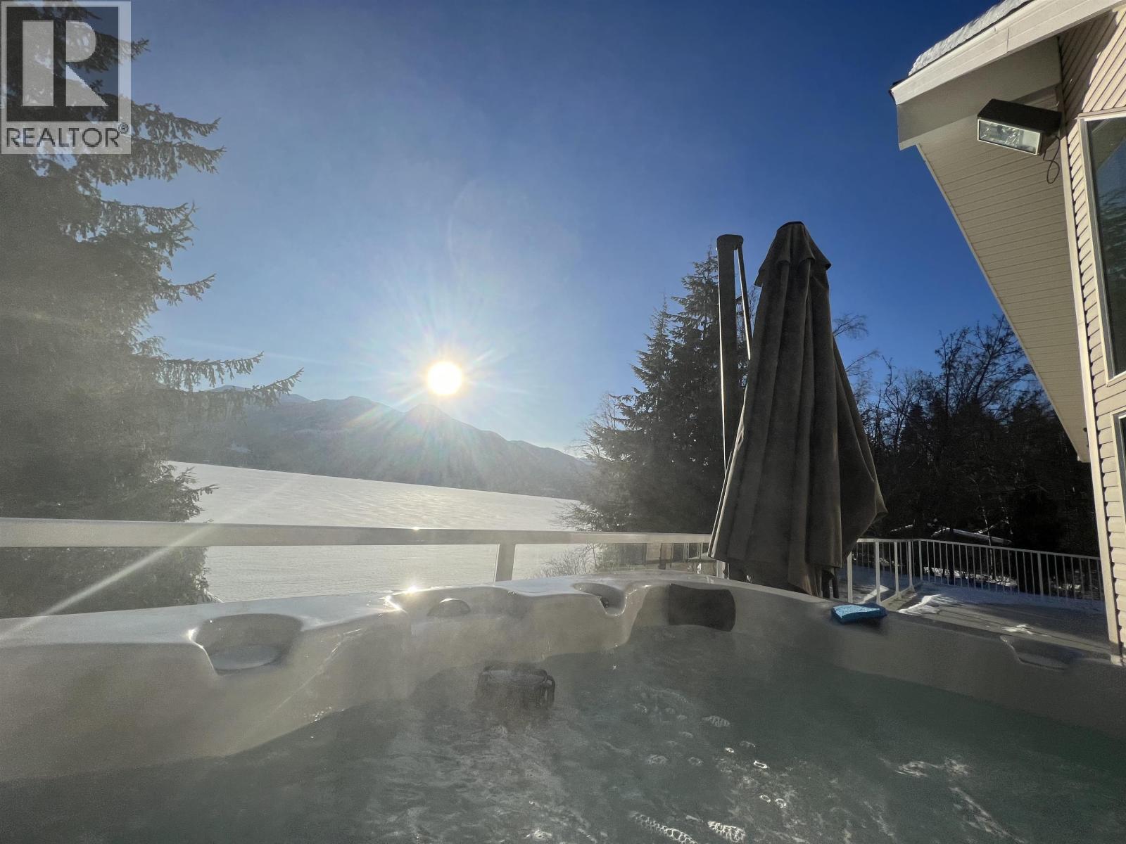 2240 CATT POINT ROAD - 36