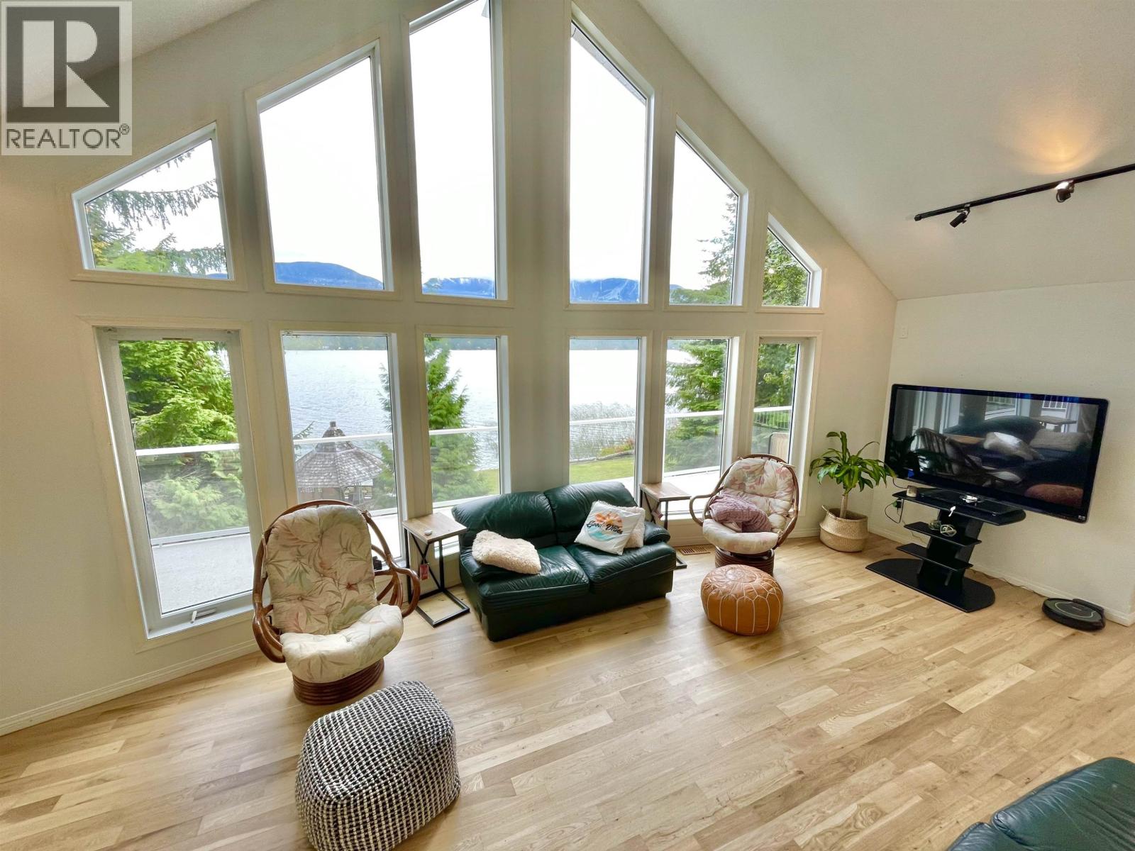 2240 CATT POINT ROAD - 4