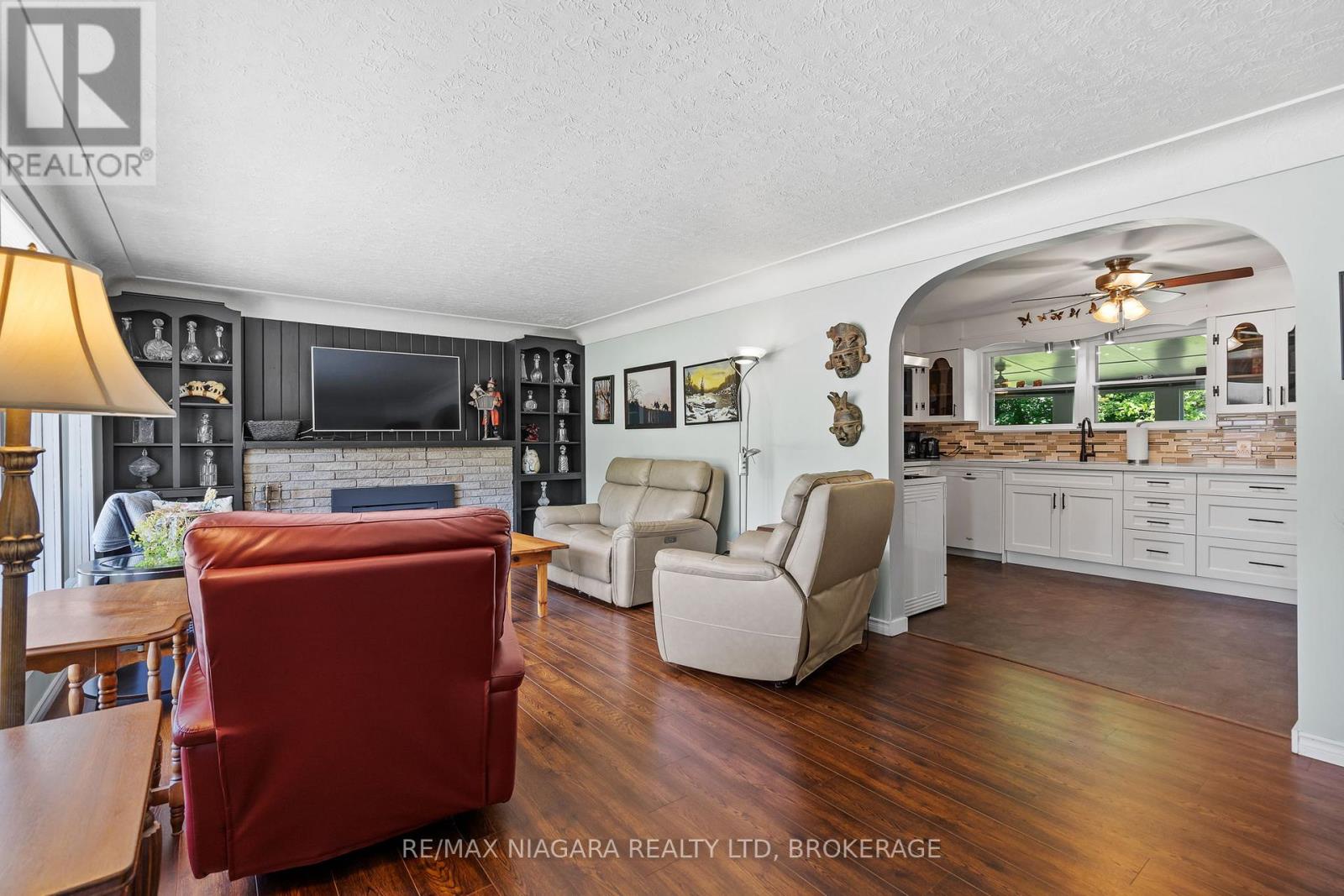 44 CHANTLER ROAD - 6