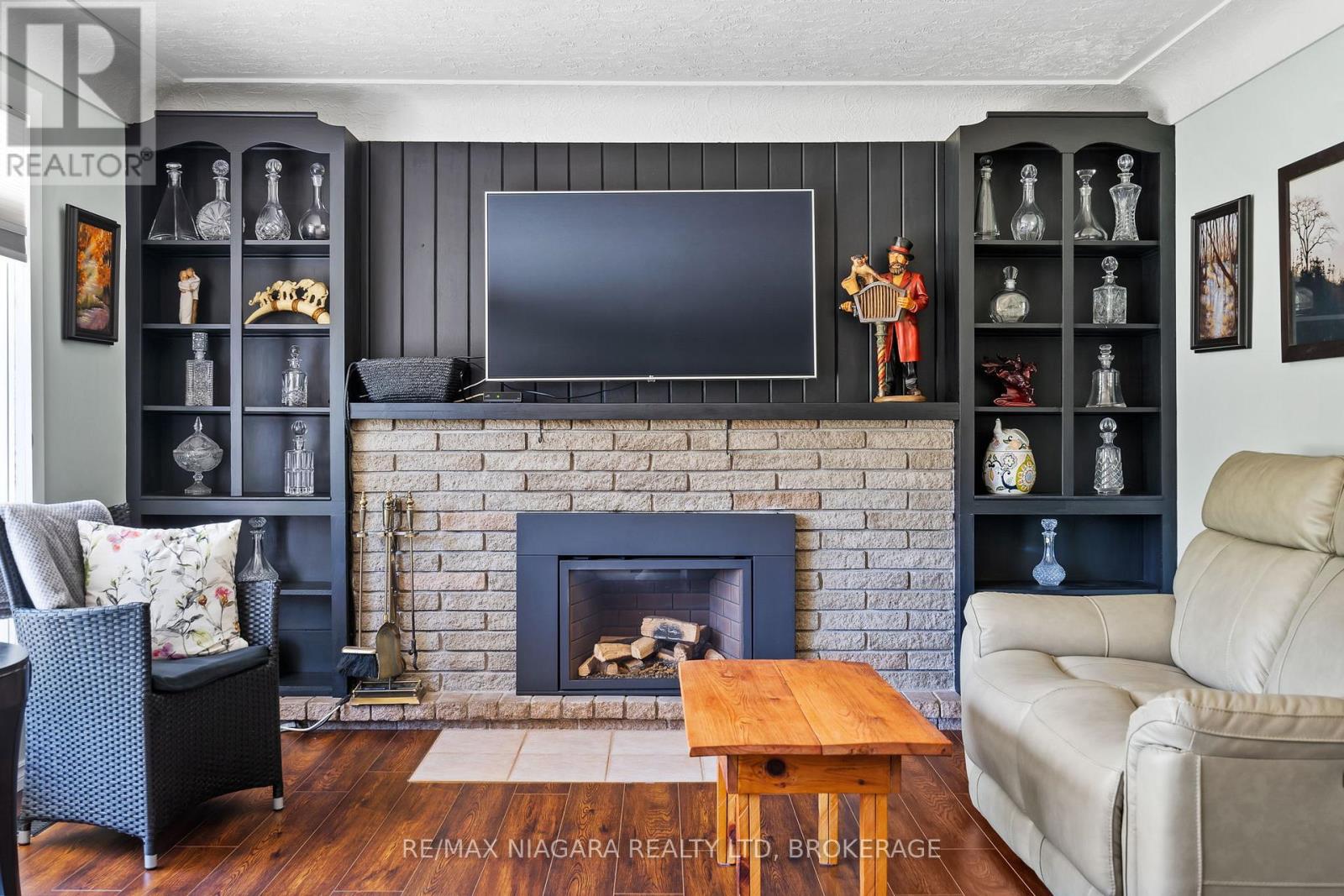 44 CHANTLER ROAD - 8