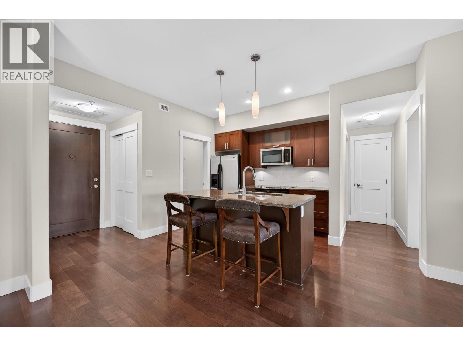 #1303 1405 SPRINGHILL Drive - Image 2