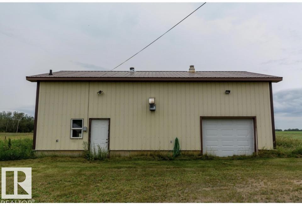 59373 RANGE ROAD 195 — photo 51