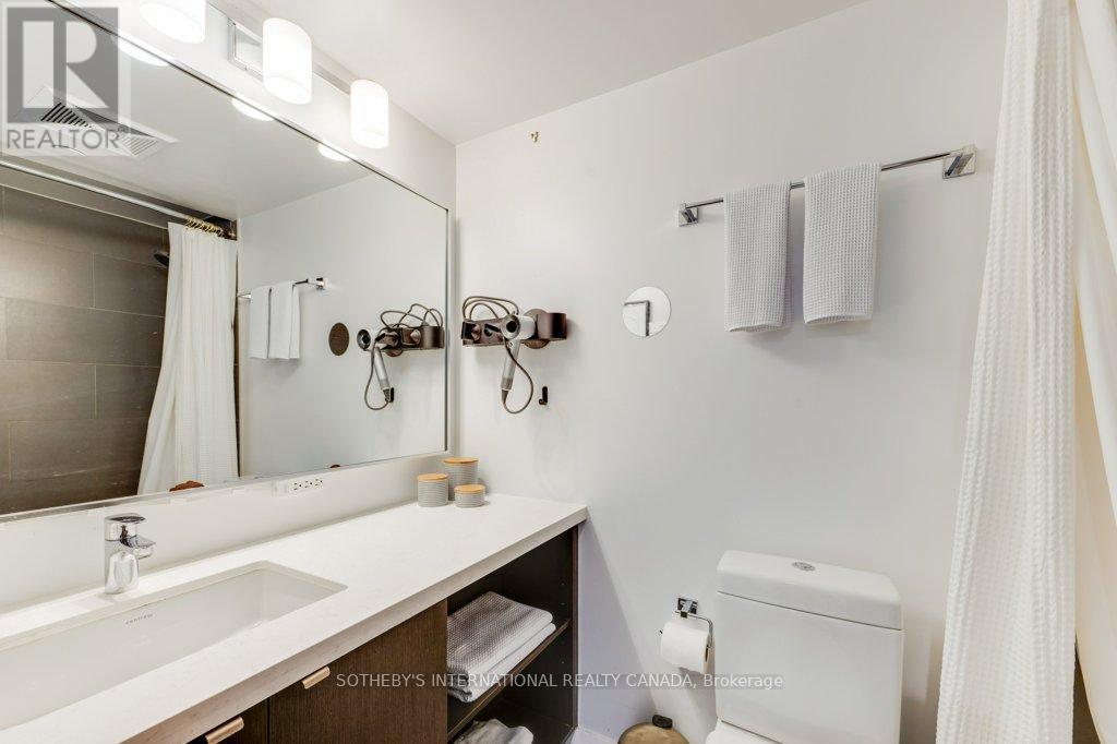 #409 155 YORKVILLE AVENUE - 7