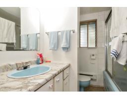2058-2060 156 Street, Surrey, BC V4A4V1 Photo 14