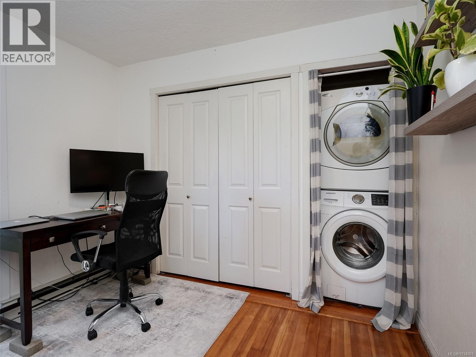 839 Villance St - 16