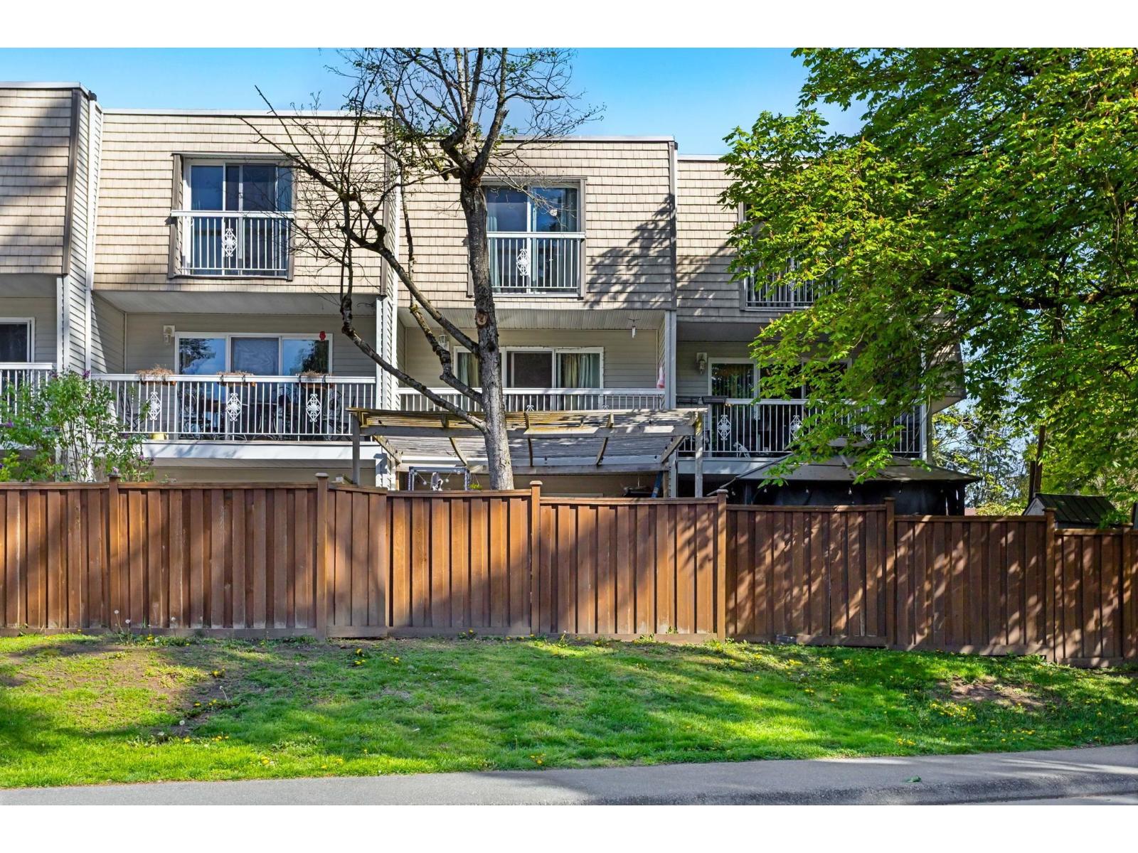 29 33293 E BOURQUIN CRESCENT, Abbotsford