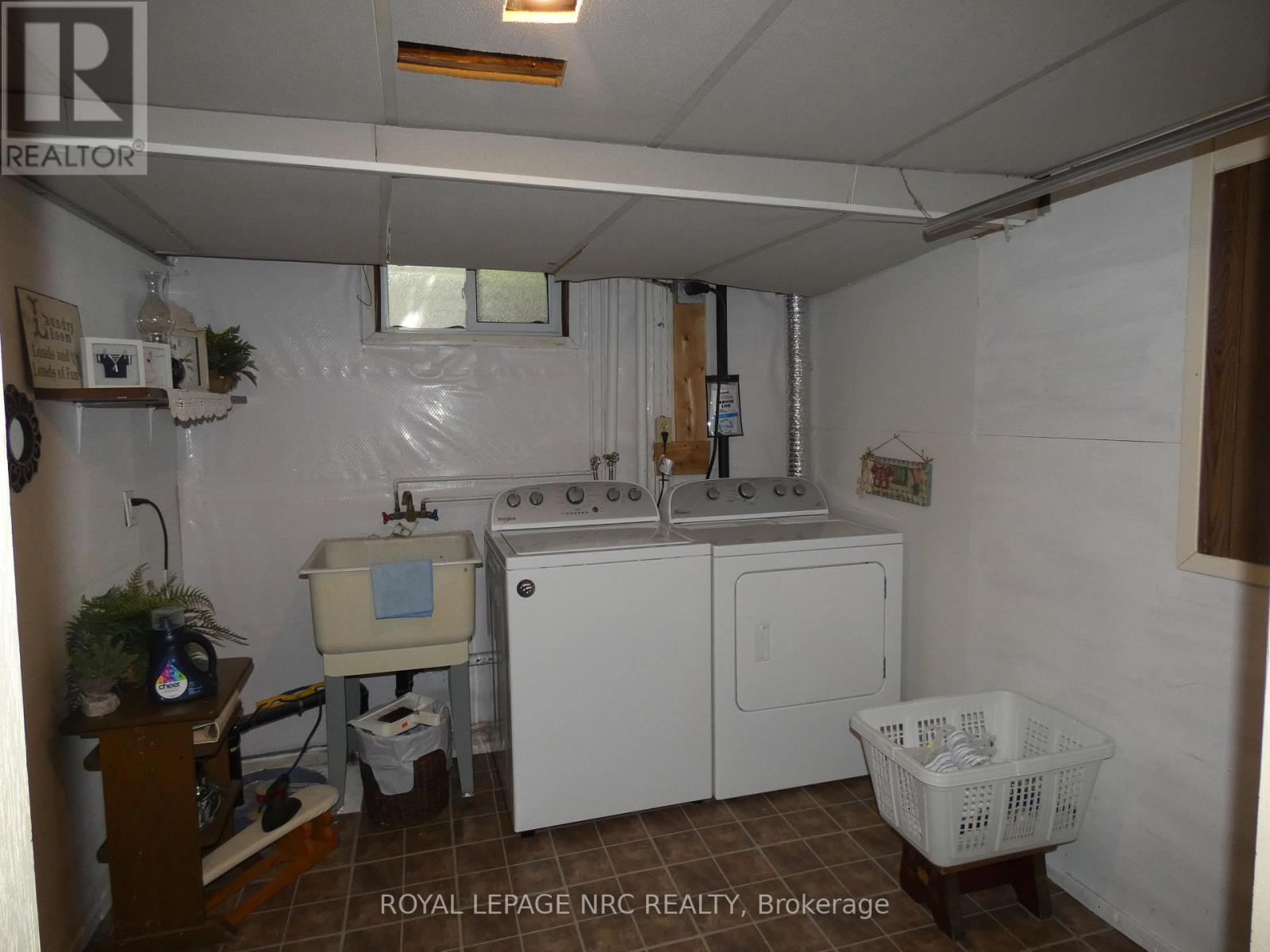 2909 HENLEY AVENUE - 18