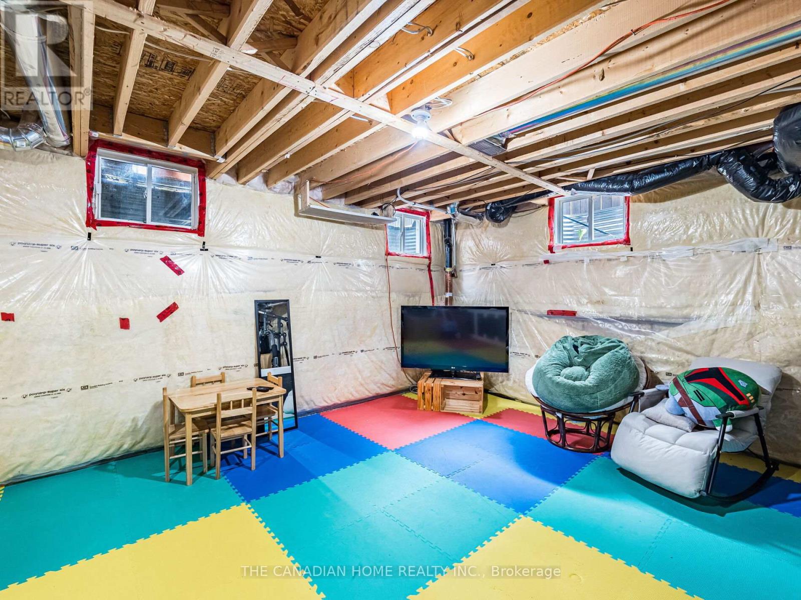 3 ARKWRIGHT DRIVE - 44