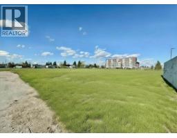 9504 100 Avenue, Fort St  John, BC V1J1X7 Photo 12