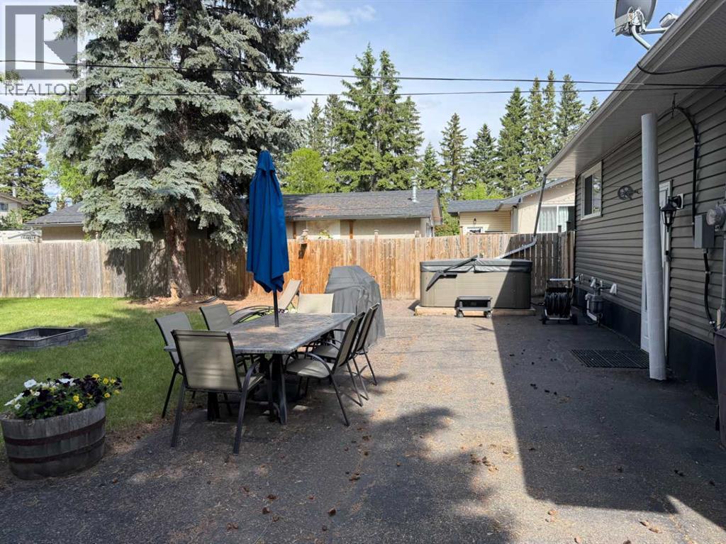 5616 55 Avenue - 26