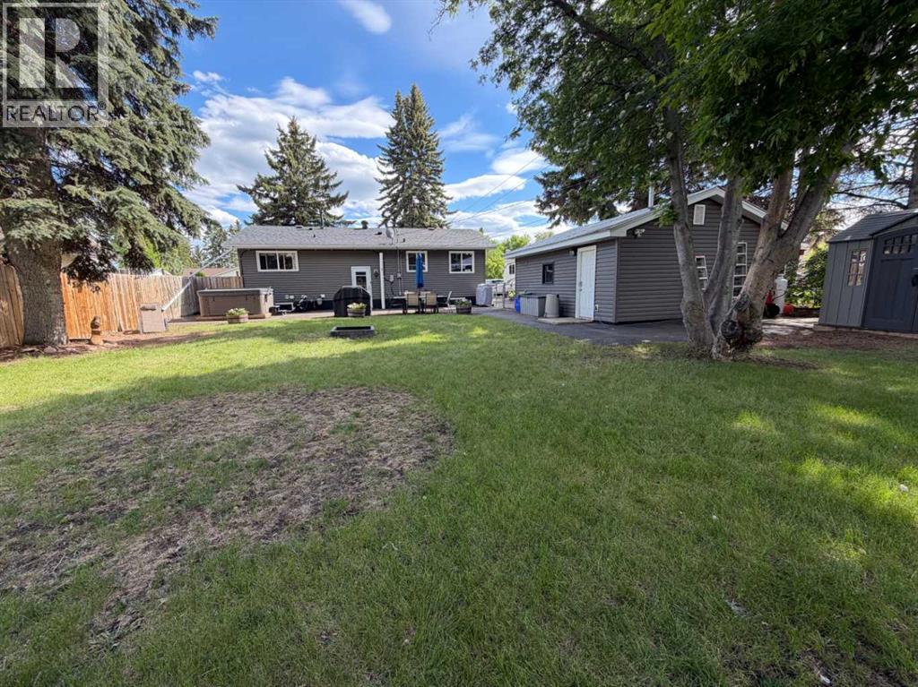 5616 55 Avenue - 28