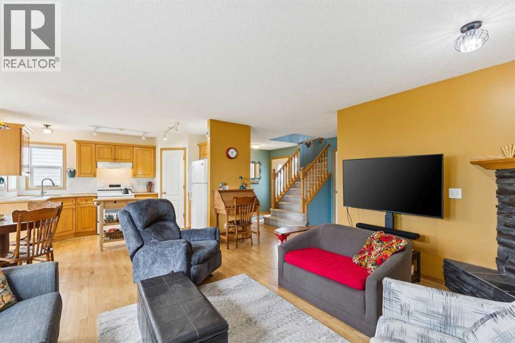 23 Tuscarora Close NW - 6