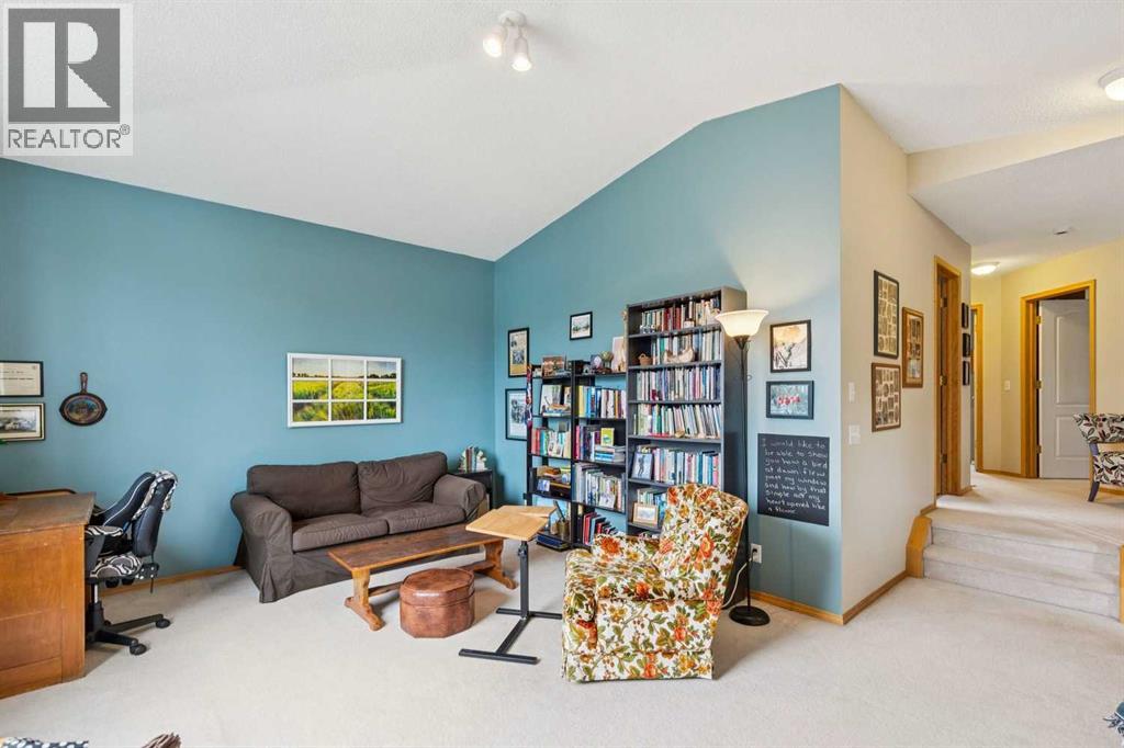 23 Tuscarora Close NW - 18