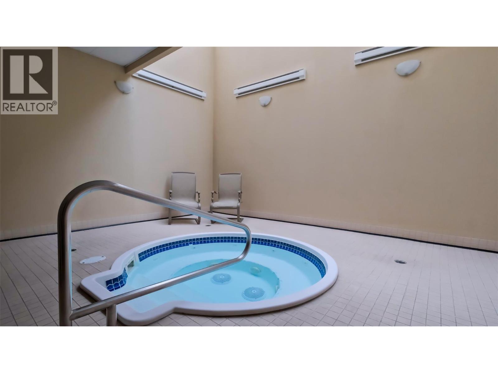 #405 1966 Durnin Road - 30