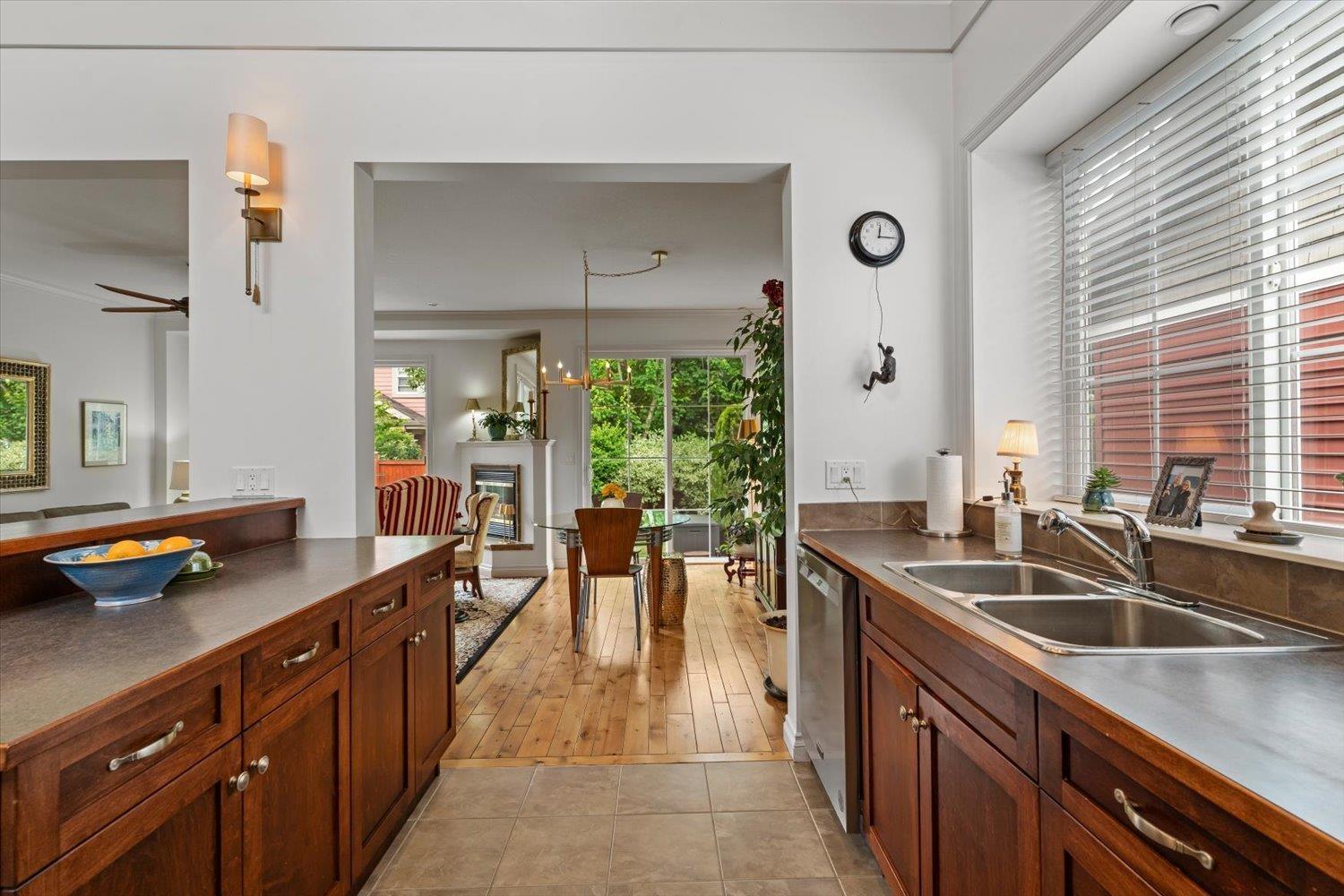20 45545 TAMIHI WAY, Garrison Crossing, Chilliwack