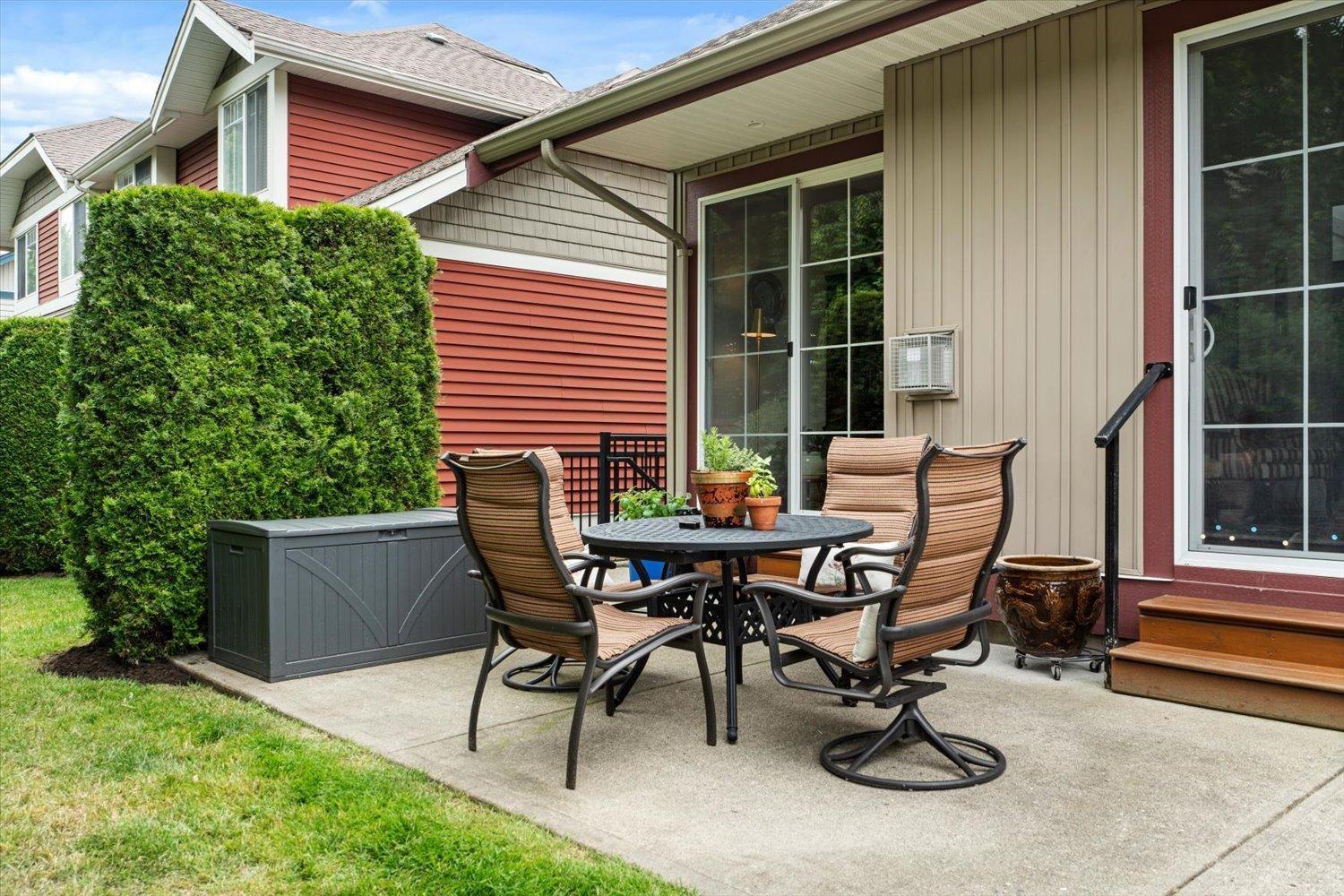 20 45545 TAMIHI WAY, Garrison Crossing, Chilliwack
