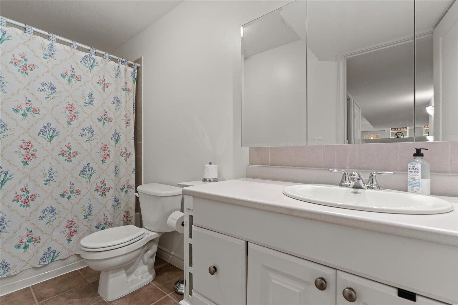 20 45545 TAMIHI WAY, Garrison Crossing, Chilliwack