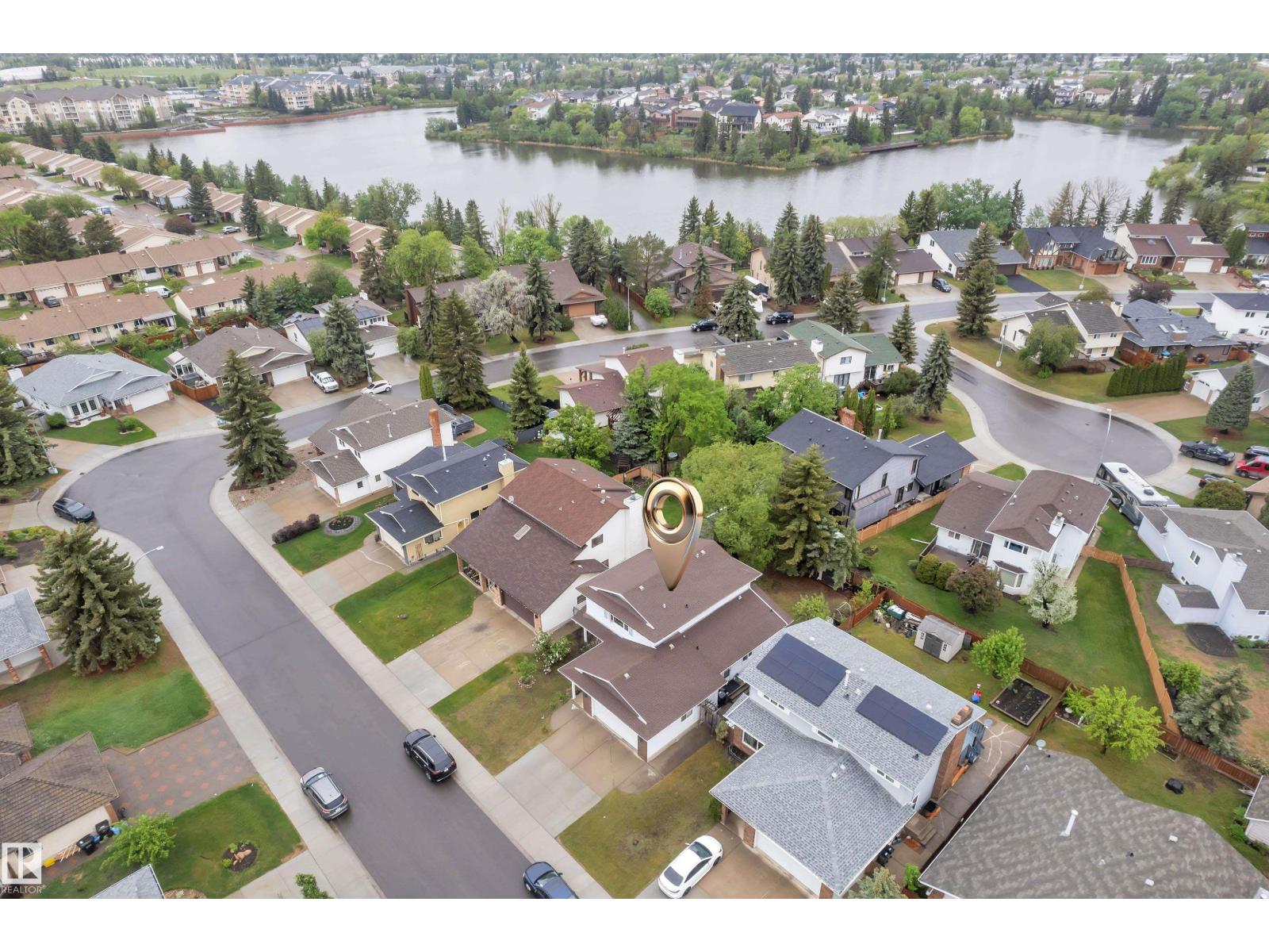 10532 154 AV NW - 4