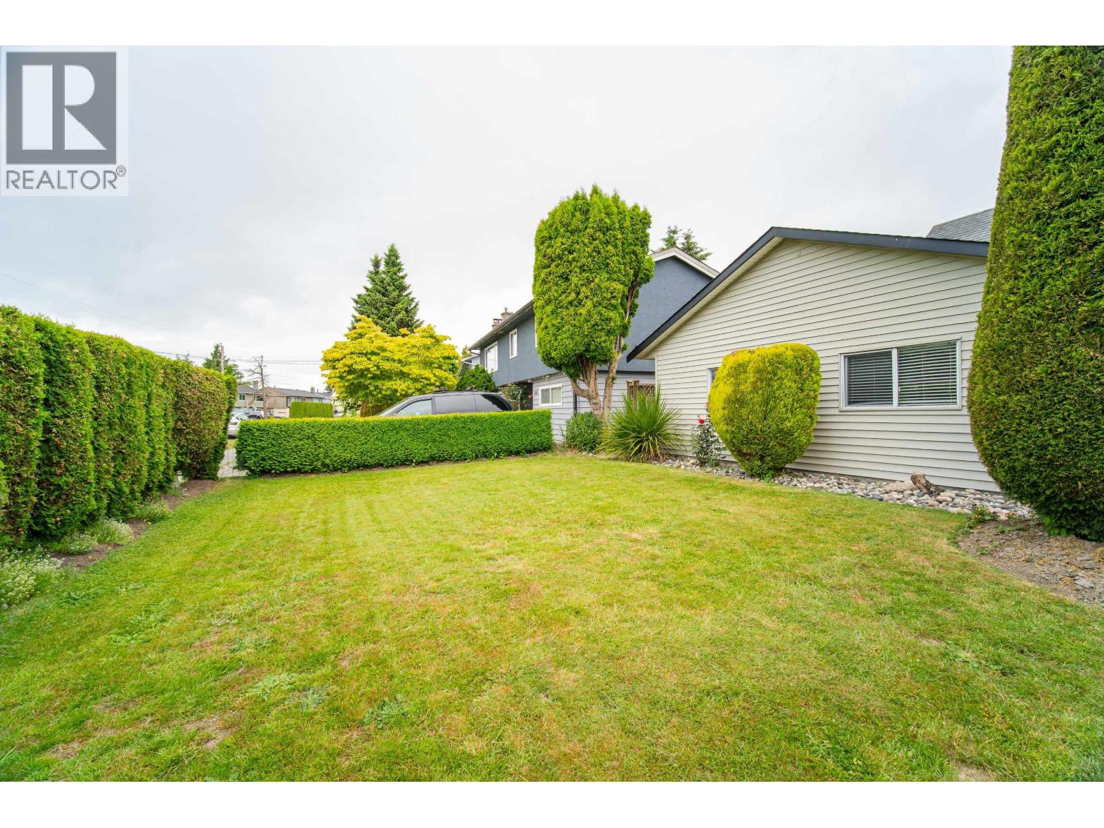 5567 44 Avenue, Delta
