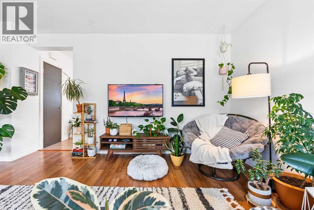 3815/3817 43 Street SW - 7