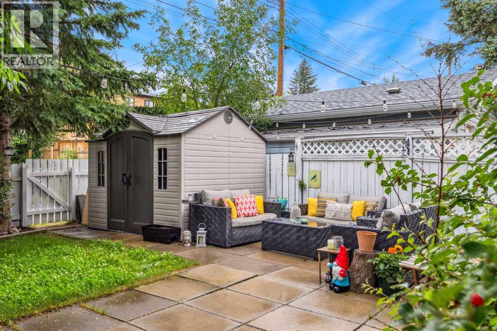 3815/3817 43 Street SW - 22