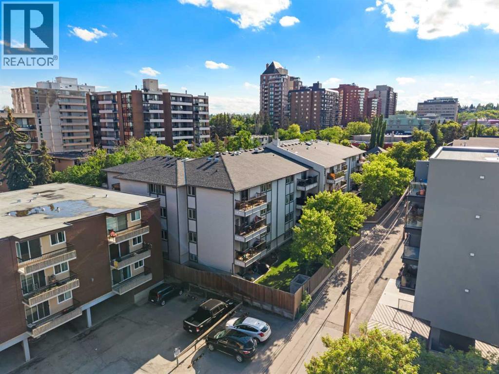 #410 130 25 Avenue SW - 35