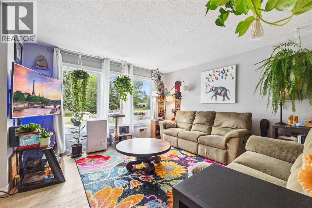 3815/3817 43 Street SW - 30