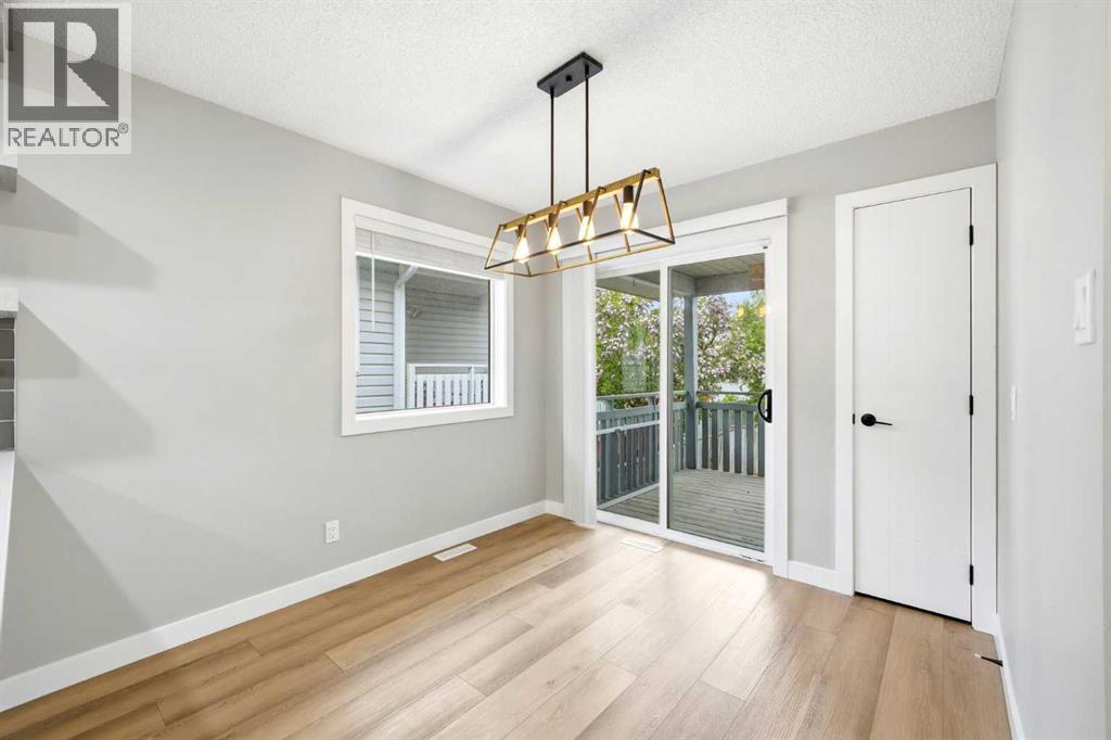 115 Coverdale Way NE - 13