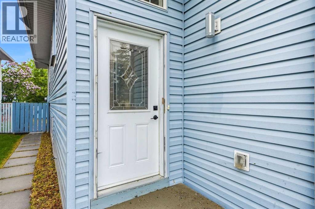 115 Coverdale Way NE - 4