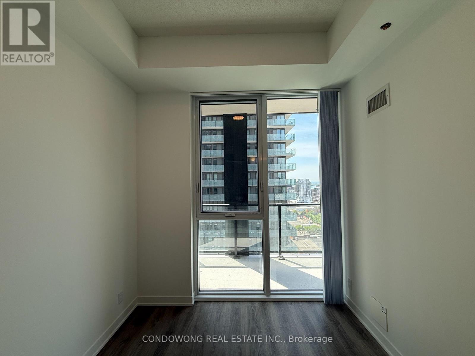 Floor To Ceiling Windows