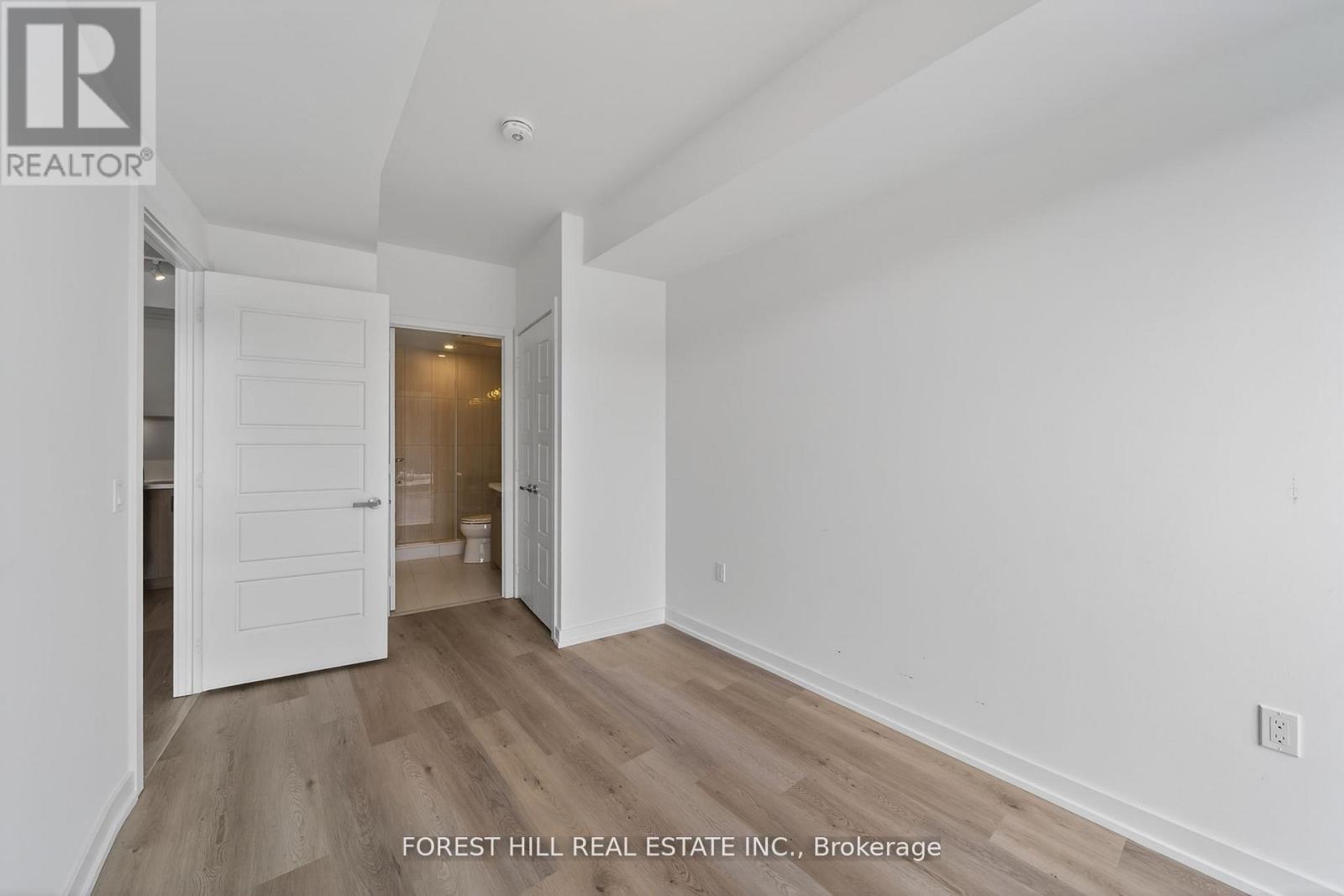 #131 333 SUNSEEKER AVENUE - 23