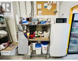 243 - 7181 Yonge Street, Markham, ON L3T0C7 Photo 10