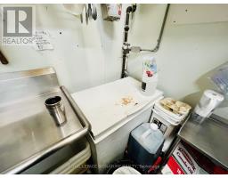 243 - 7181 Yonge Street, Markham, ON L3T0C7 Photo 7