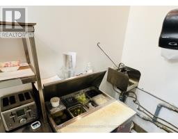 243 - 7181 Yonge Street, Markham, ON L3T0C7 Photo 8