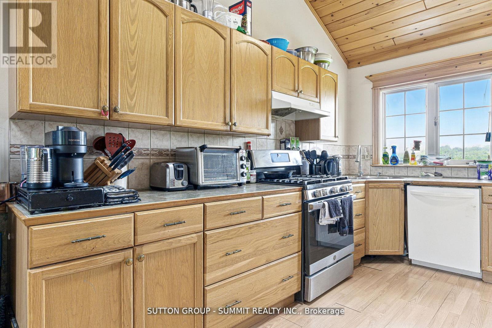 8555 HERITAGE ROAD - 25