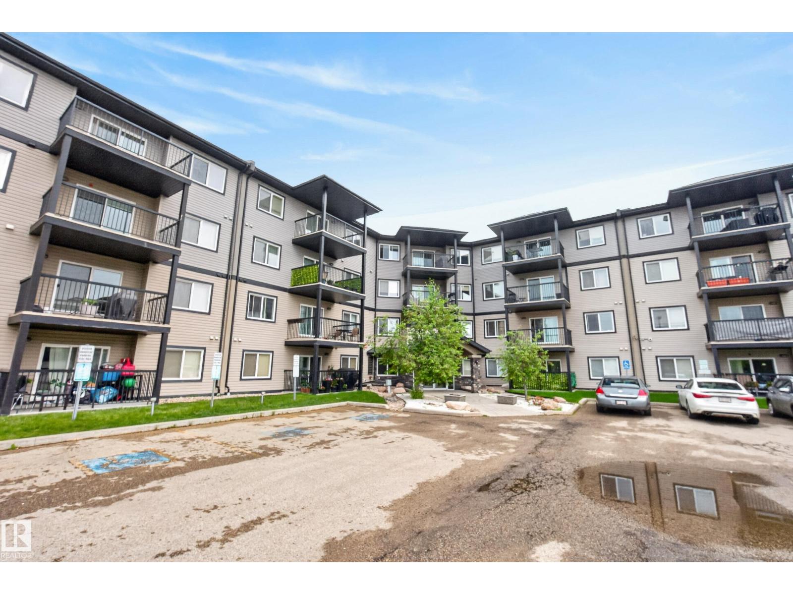 #414 5951 165 AV NW - 9
