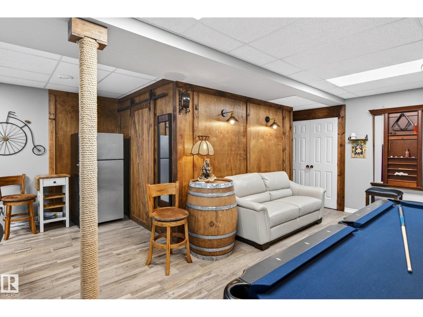 1081 SOUTH CREEK WD - 38