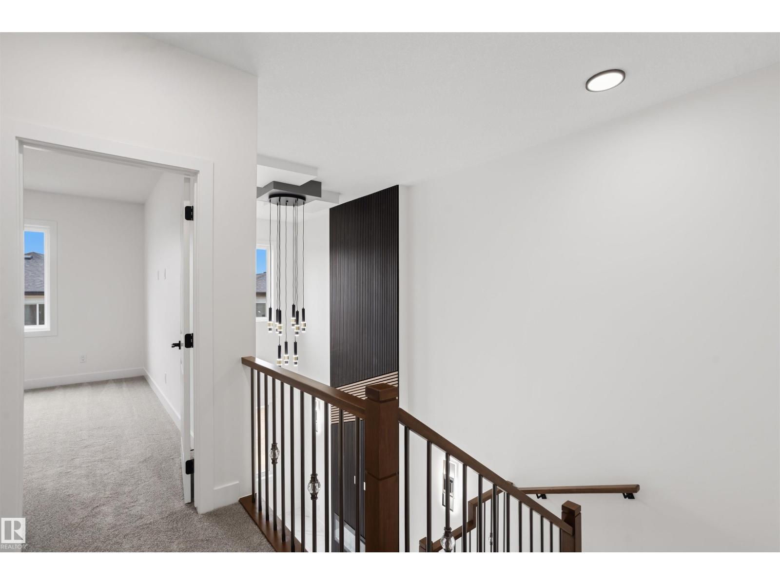 3036 8 AV SW - 13