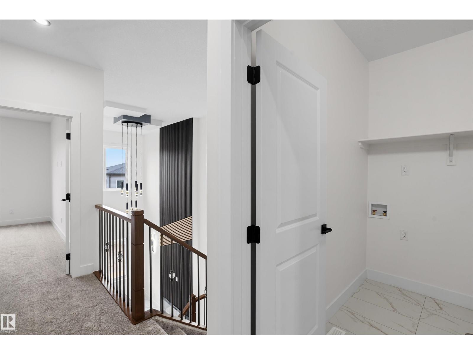 3036 8 AV SW - 18