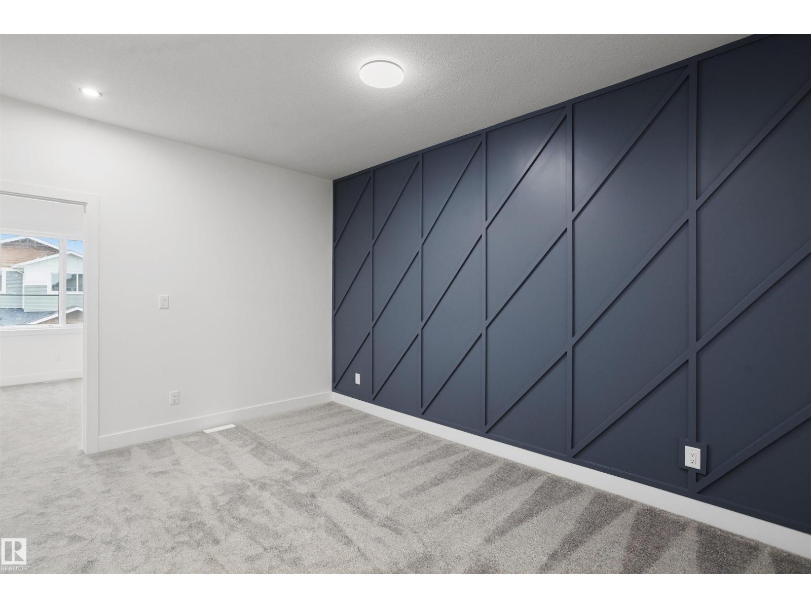 3036 8 AV SW - 19