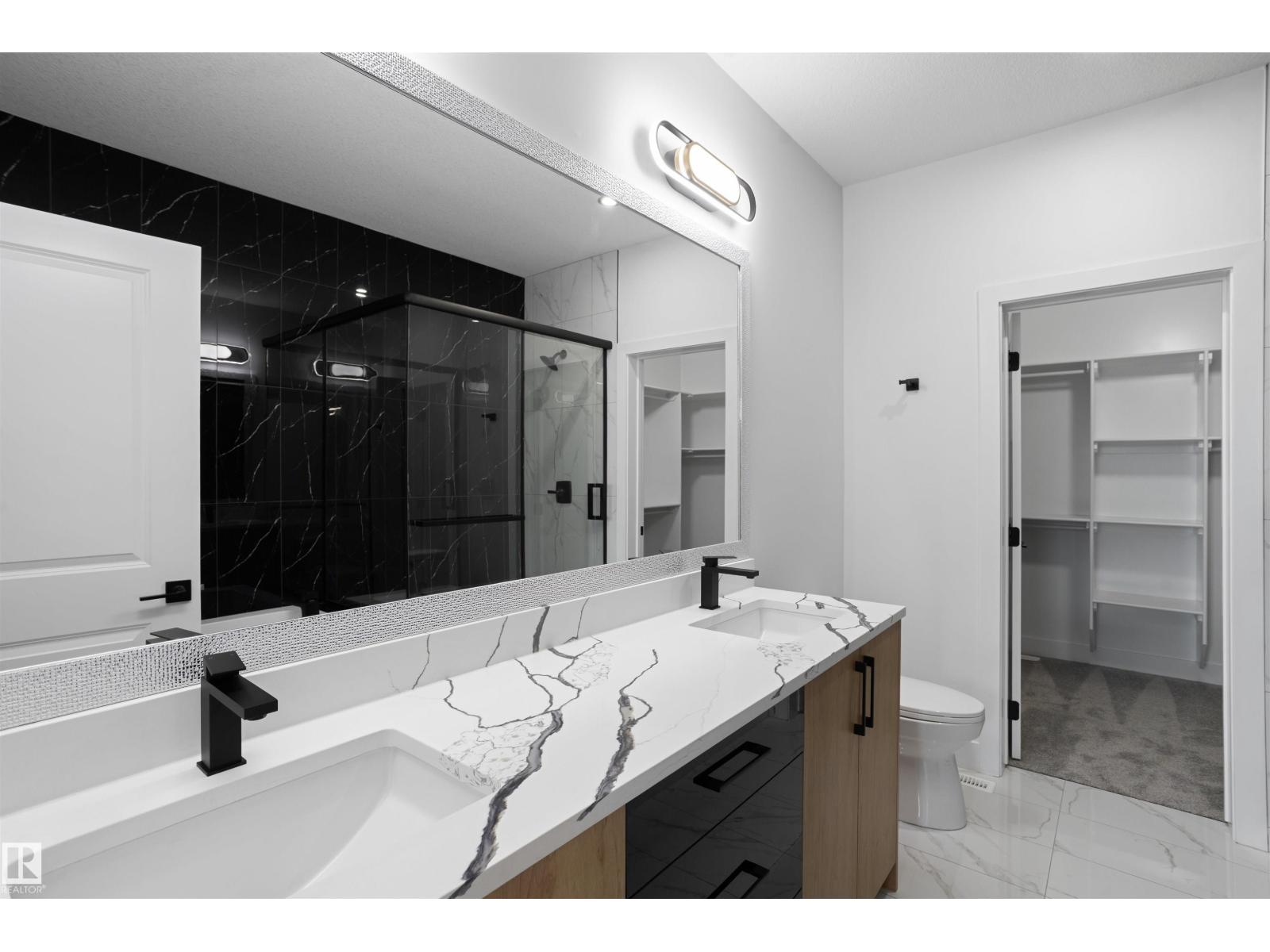 3036 8 AV SW - 16