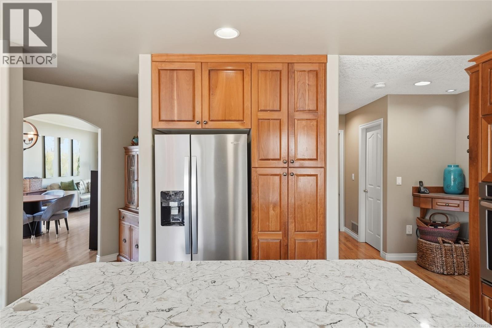 1096 Aery View Way - 31